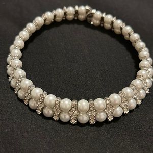 Two row faux Pearl/rhinestone choker, silver base. EUC, adjustable fit.